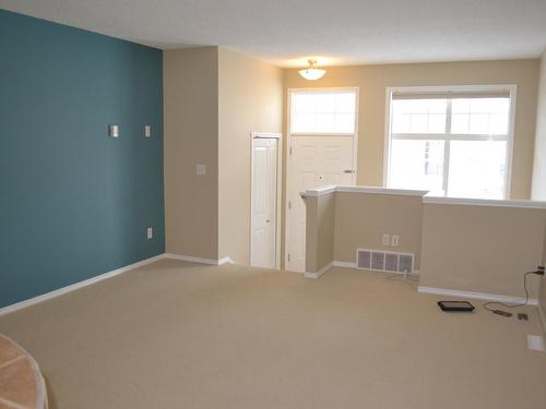 71 2051 Towne Centre Boulevard, Edmonton, AB - Indoor Photo Showing Other Room