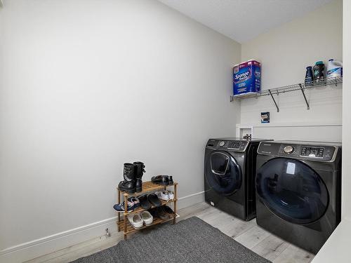 22347 93 Avenue, Edmonton, AB - Indoor Photo Showing Laundry Room