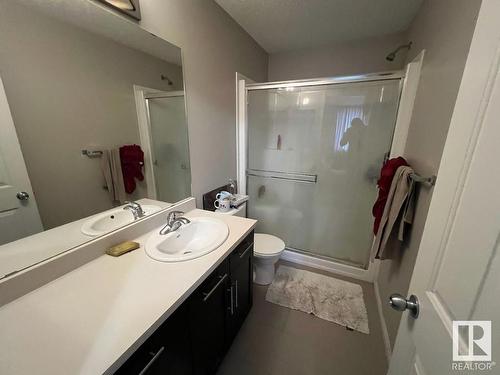 35 460 Hemingway Road, Edmonton, AB - Indoor Photo Showing Bathroom