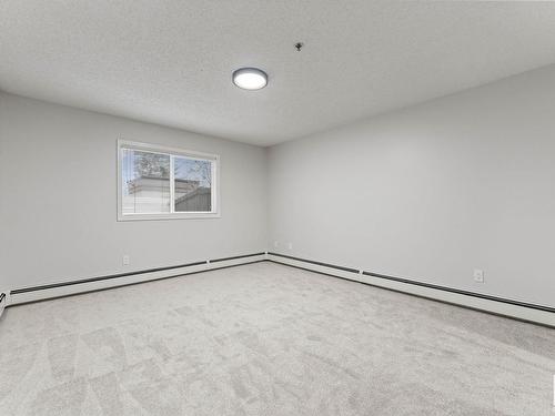 103 11915 106 Avenue, Edmonton, AB - Indoor Photo Showing Other Room