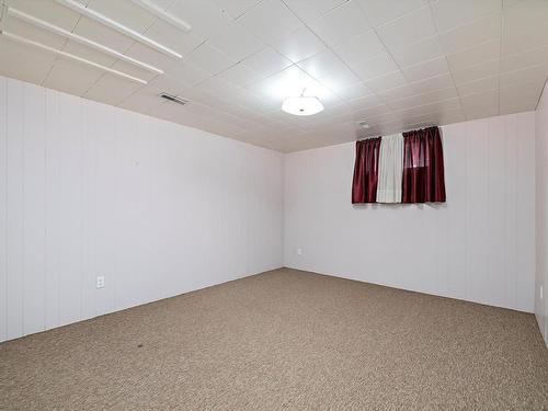 9635 149 Street, Edmonton, AB - Indoor Photo Showing Other Room