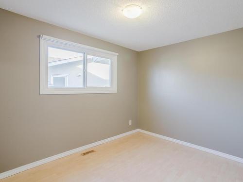 12812 47 Street, Edmonton, AB - Indoor Photo Showing Other Room