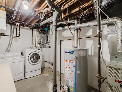 12812 47 Street, Edmonton, AB - Indoor Photo Showing Laundry Room