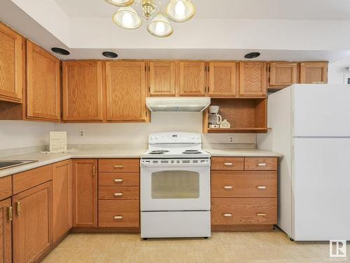 13008 133 Street, Edmonton, AB - Indoor Photo Showing Kitchen