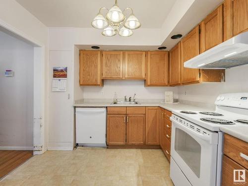 13008 133 Street, Edmonton, AB - Indoor Photo Showing Kitchen