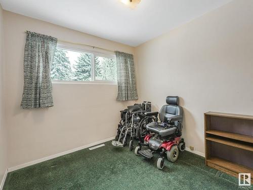 13008 133 Street, Edmonton, AB - Indoor