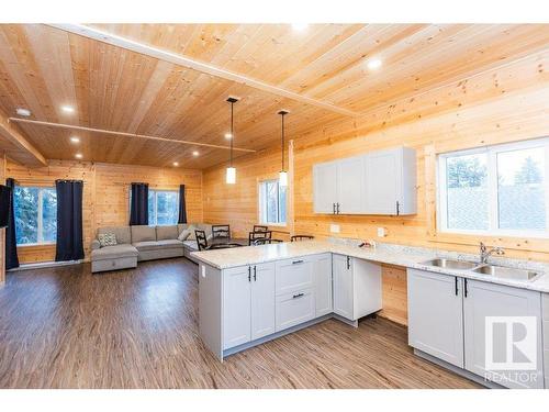 9731 109 Street, Westlock, AB - Indoor Photo Showing Kitchen With Double Sink