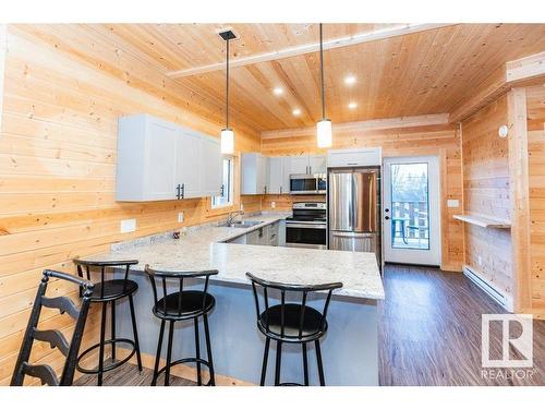 9731 109 Street, Westlock, AB - Indoor Photo Showing Kitchen With Stainless Steel Kitchen With Upgraded Kitchen