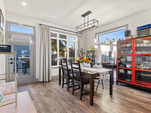 10518 45 Street, Edmonton, AB - Indoor Photo Showing Dining Room