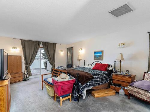 12 J Brown Place, Leduc, AB - Indoor Photo Showing Bedroom