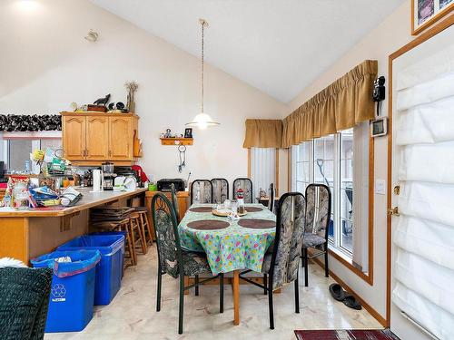 12 J Brown Place, Leduc, AB - Indoor Photo Showing Dining Room