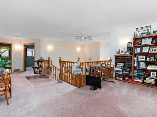 12 J Brown Place, Leduc, AB - Indoor Photo Showing Other Room