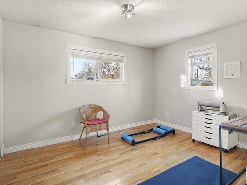 7326 111 Avenue, Edmonton, AB - Indoor Photo Showing Other Room