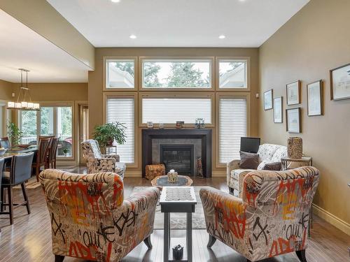 65 Lincoln Green, Spruce Grove, AB - Indoor Photo Showing Living Room With Fireplace