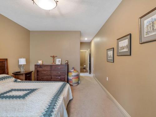 65 Lincoln Green, Spruce Grove, AB - Indoor Photo Showing Bedroom