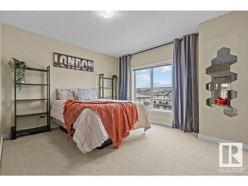 55 655 Watt Boulevard, Edmonton, AB - Indoor Photo Showing Bedroom