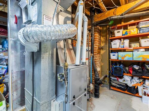 11922 102 Avenue, Edmonton, AB - Indoor Photo Showing Basement