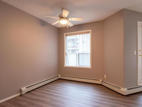 124 9730 174 Street, Edmonton, AB - Indoor Photo Showing Other Room