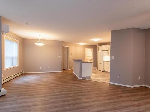 124 9730 174 Street, Edmonton, AB - Indoor