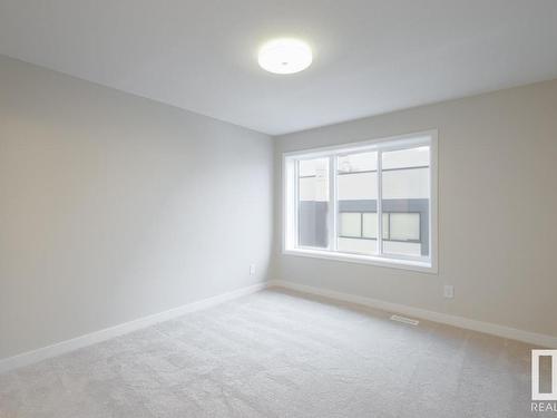 32 16231 19 Avenue, Edmonton, AB - Indoor Photo Showing Other Room