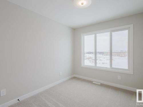 50 1010 Millbourne Road, Edmonton, AB - Indoor Photo Showing Other Room