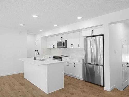 17 905 172 Street, Edmonton, AB - Indoor Photo Showing Kitchen With Upgraded Kitchen