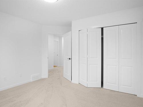 17 905 172 Street, Edmonton, AB - Indoor