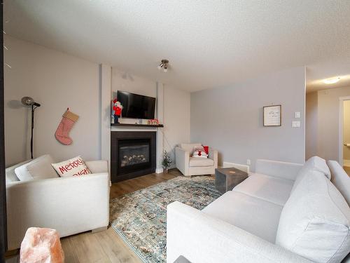 20740 96 Avenue, Edmonton, AB - Indoor Photo Showing Living Room With Fireplace