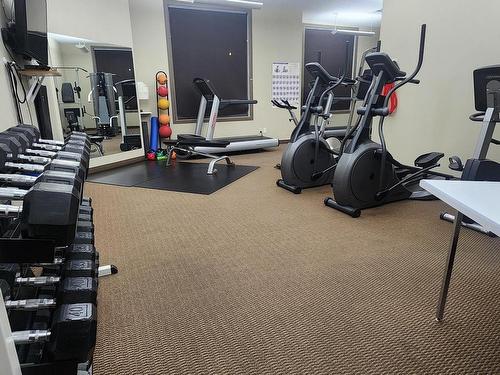 239 160 Magrath Road, Edmonton, AB - Indoor Photo Showing Gym Room