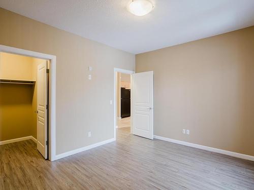 239 160 Magrath Road, Edmonton, AB - Indoor Photo Showing Other Room