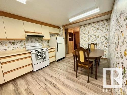 5216 49 Street, Waskatenau, AB 