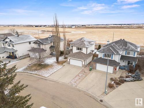 92 Reichert Dr, Beaumont, AB 