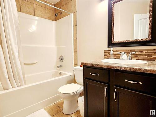 11328 86 Street, Edmonton, AB - Indoor Photo Showing Bathroom