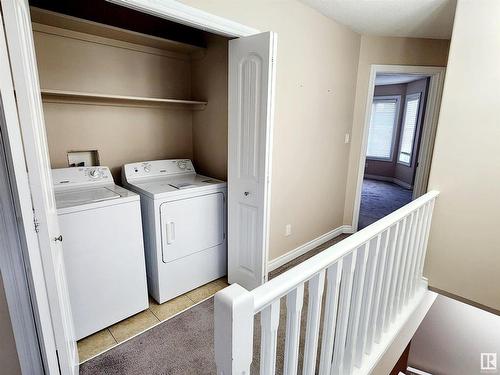 11328 86 Street, Edmonton, AB - Indoor Photo Showing Laundry Room