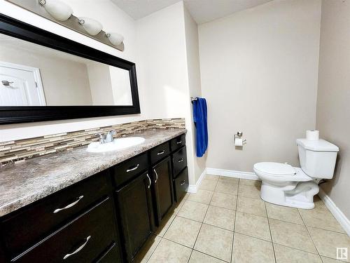 11328 86 Street, Edmonton, AB - Indoor Photo Showing Bathroom