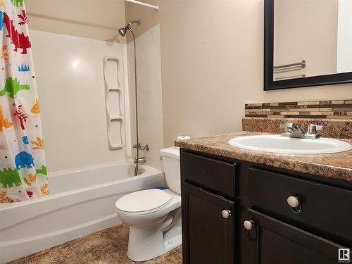 11328 86 Street, Edmonton, AB - Indoor Photo Showing Bathroom