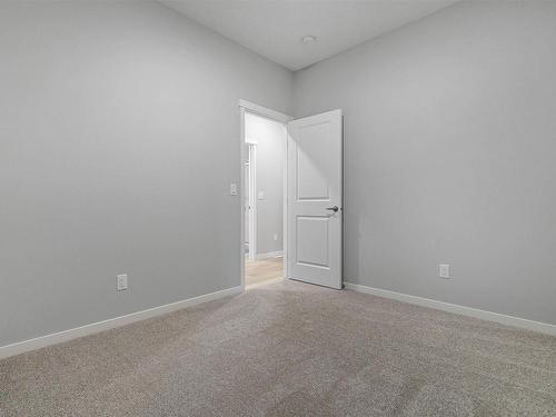 1652 13 Street, Edmonton, AB - Indoor Photo Showing Other Room