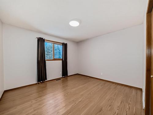 7008 157 Avenue, Edmonton, AB - Indoor Photo Showing Other Room