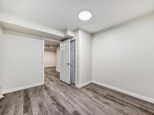 7008 157 Avenue, Edmonton, AB - Indoor Photo Showing Other Room