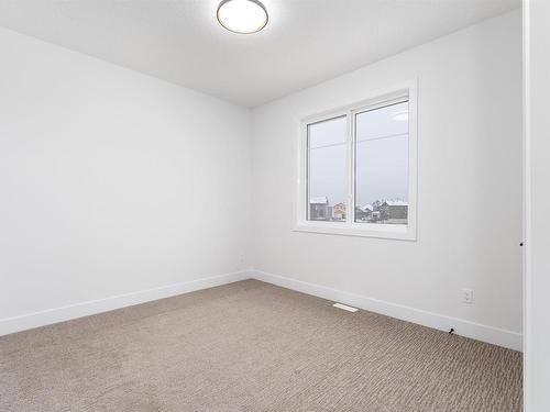 76 Edgefield Way, St. Albert, AB - Indoor Photo Showing Other Room