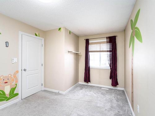 837 Barnes Link Link, Edmonton, AB - Indoor Photo Showing Other Room