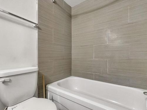 212 2624 Mill Woods Road E, Edmonton, AB - Indoor Photo Showing Bathroom