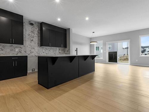 1403 13 Avenue, Edmonton, AB - Indoor Photo Showing Kitchen