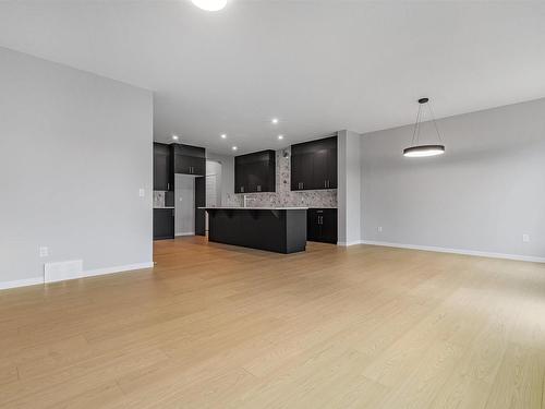 1403 13 Avenue, Edmonton, AB - Indoor Photo Showing Kitchen