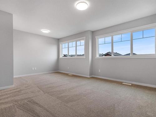 1403 13 Avenue, Edmonton, AB - Indoor Photo Showing Other Room