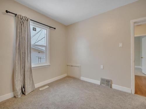 11419 87 Street, Edmonton, AB - Indoor Photo Showing Other Room