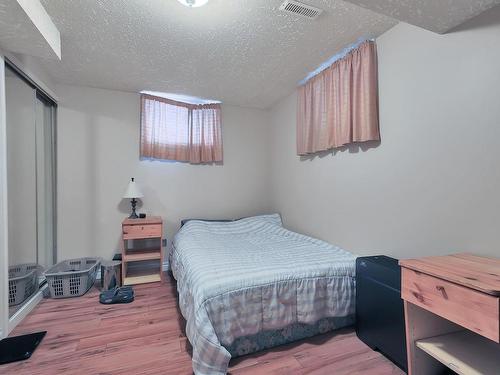 11419 87 Street, Edmonton, AB - Indoor Photo Showing Bedroom