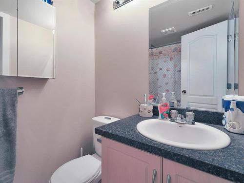 11419 87 Street, Edmonton, AB - Indoor Photo Showing Bathroom