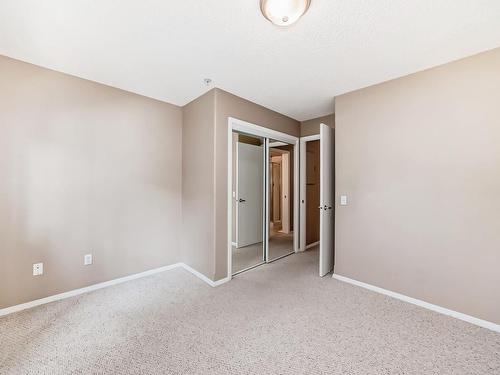 202 10528 77 Avenue, Edmonton, AB - Indoor Photo Showing Other Room