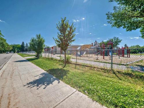 202 10528 77 Avenue, Edmonton, AB - Outdoor